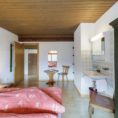 Chasa Moffa Lägenhet *