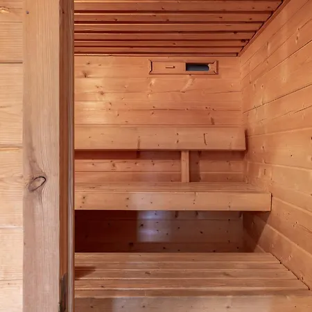 Chasa Moffa Lägenhet *